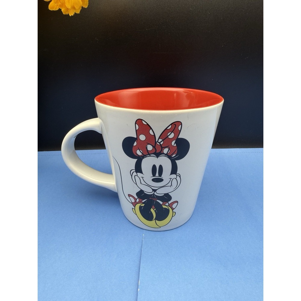 Disney Store Minnie Mouse Coffee Mug Red Sparkle Polka Dot Bow Large Cup
